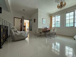 Sembawang Hills Estate (D20), Semi-Detached #581304521